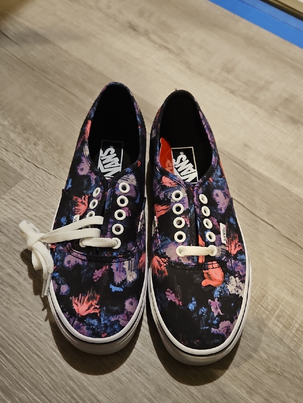 Vans Authentic Warped Floral
